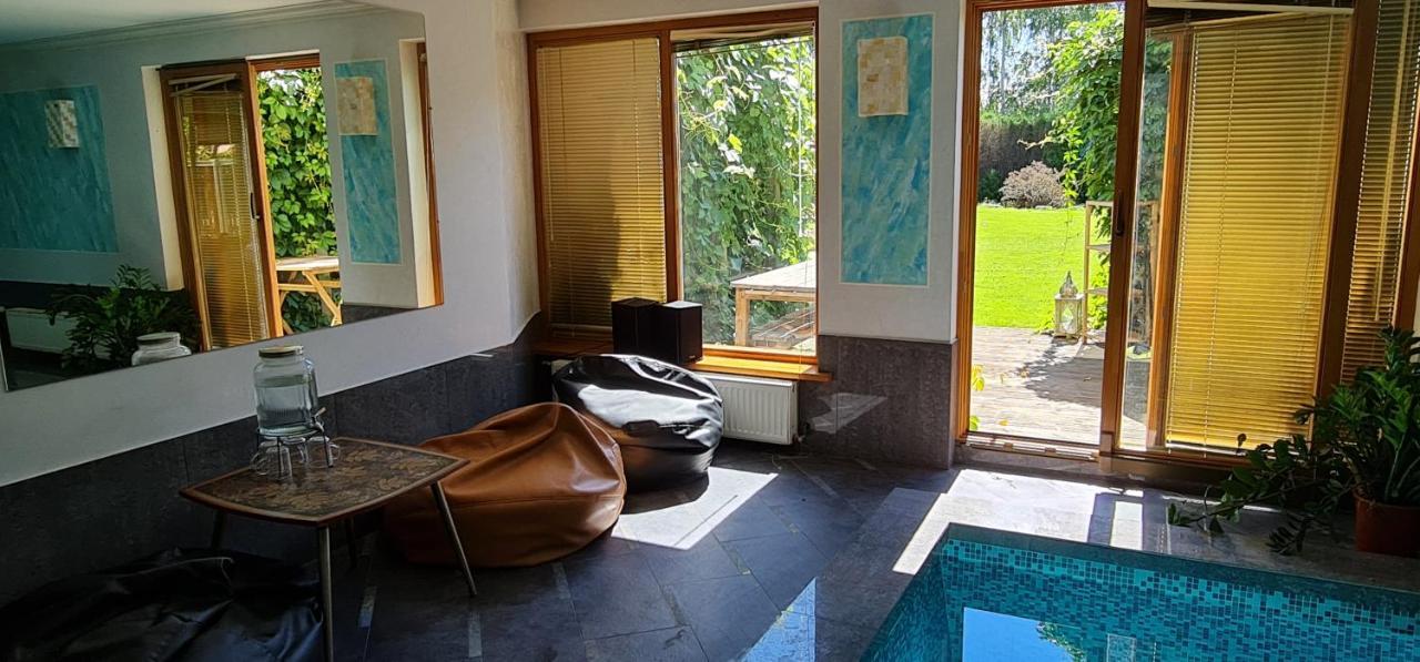 Spacious House With Indoor Pool & Sauna. Ādaži Eksteriør billede